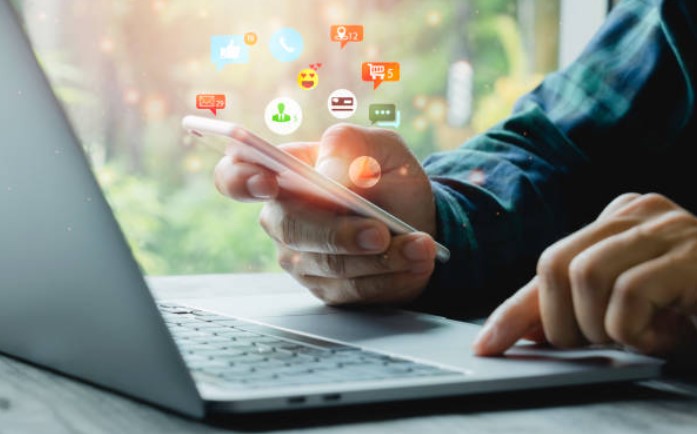 User Manipulation Methods in Instagram Private Viewer Sites