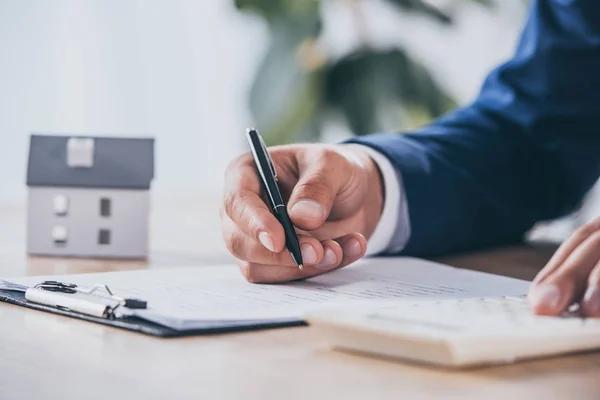 Find a Reliable Realtor Near Me for Buying or Selling Homes